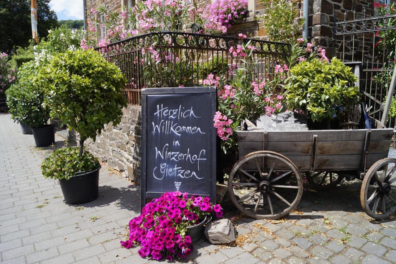 Winzerhof Gietzen Hotel Hatzenport Exterior foto